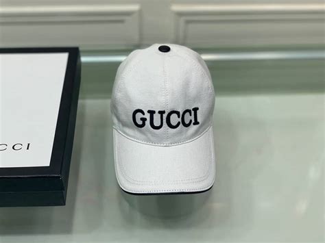 knockoff gucci ball cap.